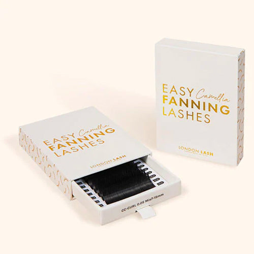 What Are Easy Fanning Lashes? Introducing the Lashes That Fan For You!