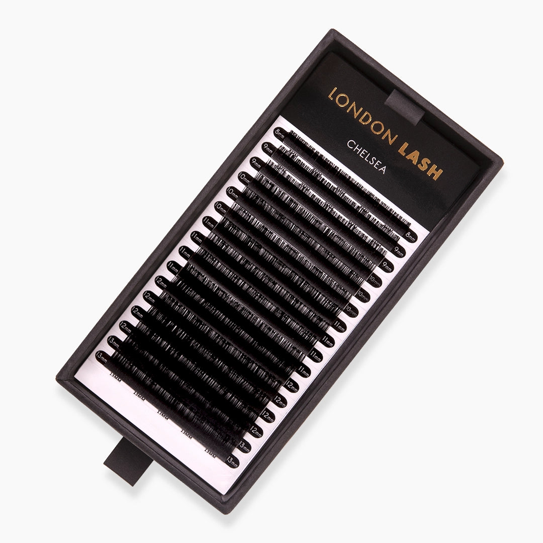London Lash Chelsea Lashes ultra fine 0.18 thickness open tray on white background