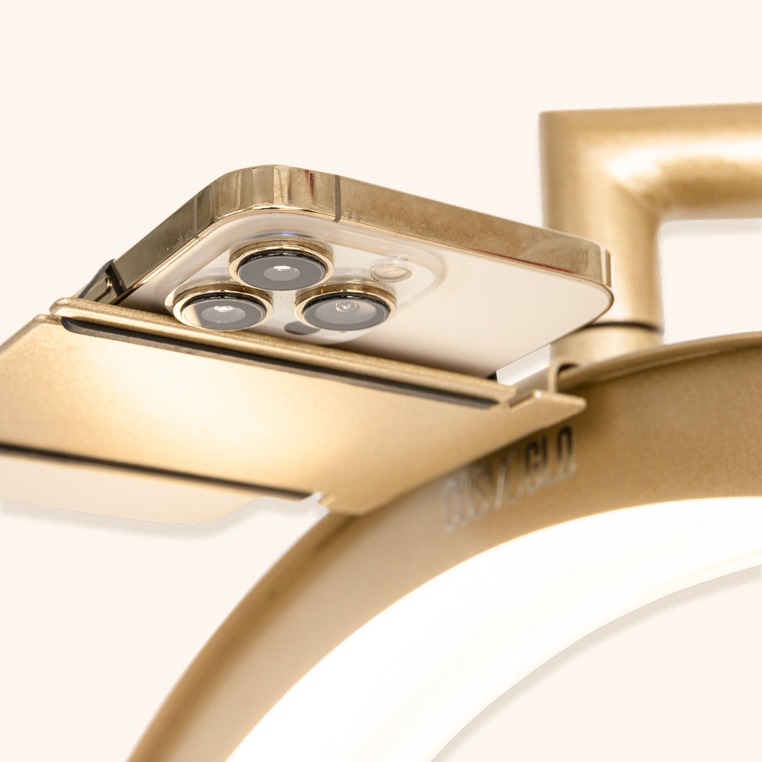 best light with phone clip for beauty professionals, best light for Lash Techs, best light for lash salon