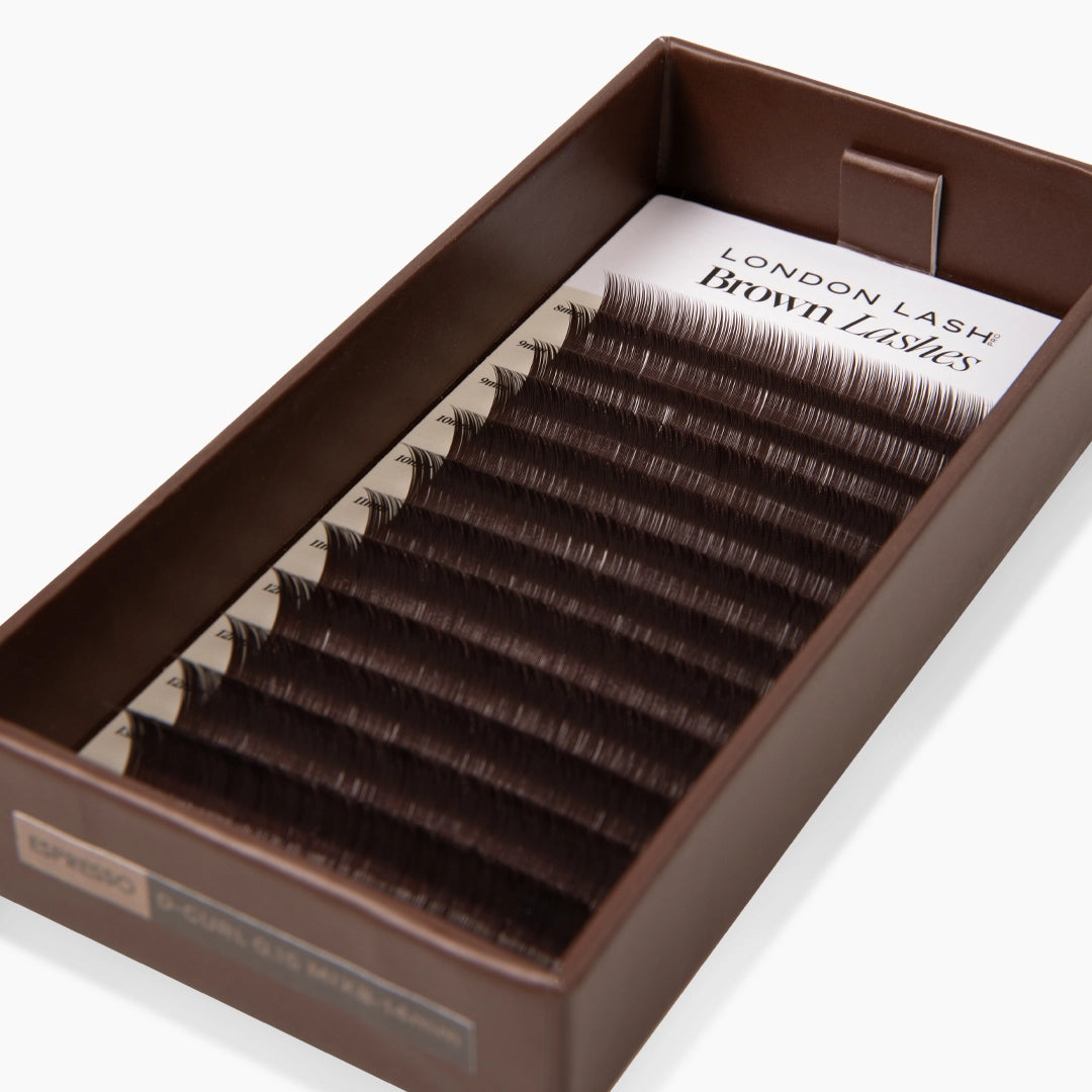 London Lash Brown Lashes tray featuring D curl lash extensions in expresso brown for natural-looking sets