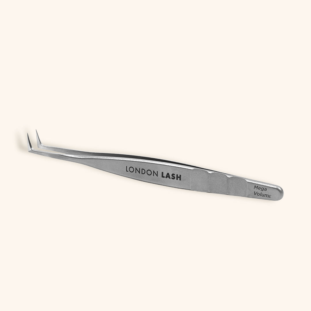 Staleks x London Lash Mega volume lash tweezers for volume lash extensions