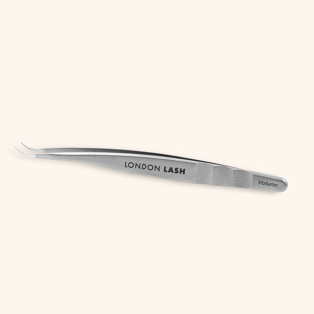 Staleks x London Lash Mega volume lash tweezers for volume lash extensions