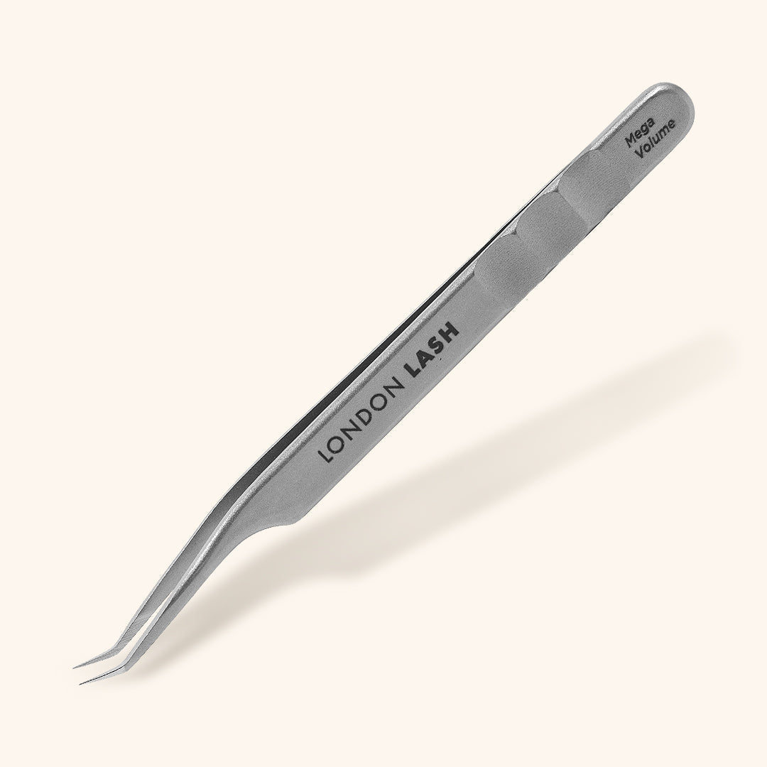 classic and volume tweezers for lash extensions