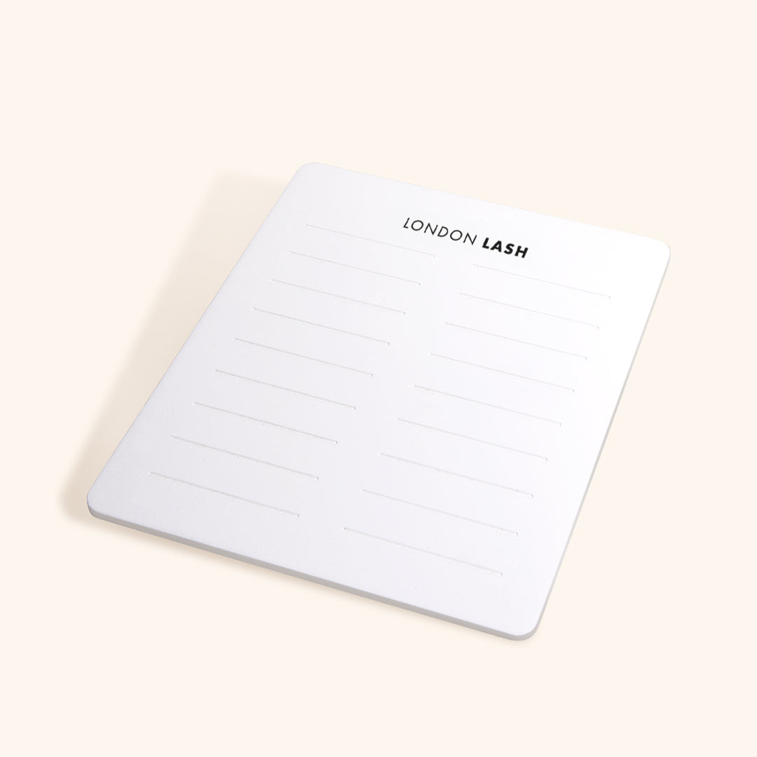 Best Acrylic lash extension palette for Lash Techs